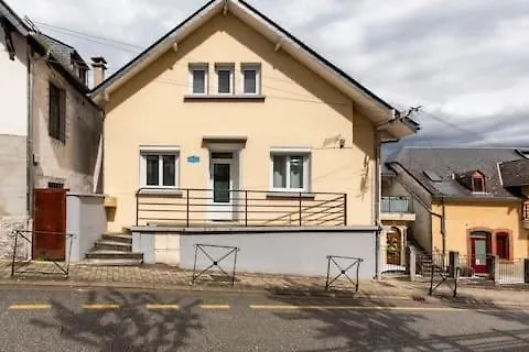 Maison Centre Ville + Garage Argelès-Gazost France