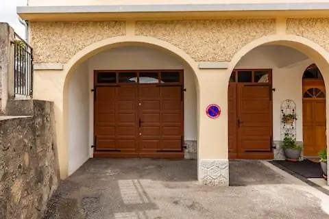 Hébergement de vacances Maison Centre Ville + Garage Argelès-Gazost